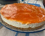 Foto del passaggio 5 della ricetta Cheesecake alla gelée di pesche gialle (senza panna)