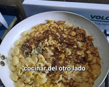 Foto del paso 6 de la receta: Tortilla con fideos coditos