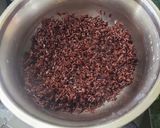 A picture of step 1 of Fried Black Rice.