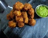 A picture of step 2 of Whole Green Gram Pakoda.