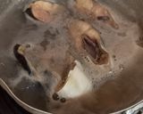 Foto langkah ke 1 dari resep Sup Ikan Patin.