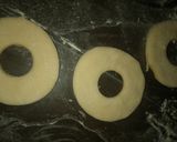 صورة لخطوة 3 من وصفة بيني أو دوناتس بدون اختمتار 🍩😋