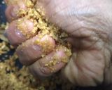 A picture of step 6 of Oats chocolate balls.