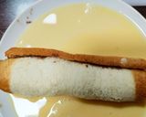 Foto langkah ke 4 dari resep Strawberry French Toast Roll-Ups.