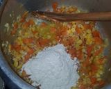 Foto langkah ke 4 dari resep Sup Krim Ayam anti instan.
