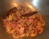 A picture of step 3 of Matar Mushroom Masala.