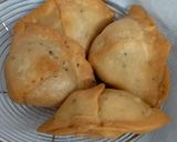 A picture of step 12 of Aloo Samosa.