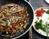 Foto del paso 2 de la receta: Arroz en Salsa con carne de lomo