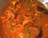 A picture of step 10 of Matar Mushroom Masala.