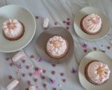 Une image de l'étape 5 de Panna cotta ganache pâte à tartiner au biscuit rose.