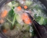Foto langkah ke 3 dari resep Bening Bayam Wortel Labu Siam.