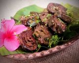 अळूवडी (alu vadi recipe in marathi) रेसिपी स्टेप 4 फोटो 