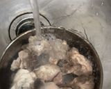 鮑魚蛤蠣雞湯的食譜步驟1照片