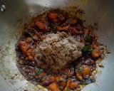 A picture of step 4 of Horse gram masala.