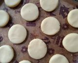 Foto langkah ke 3 dari resep Heart Cookies.