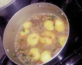 A picture of step 4 of Mbuzi wet fry with rice.