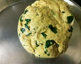 A picture of step 2 of Methi dahi ke masala paratha.