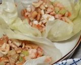 A picture of step 6 of Minced Shrimp Lettuce Wrap.