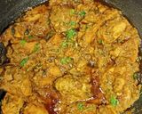 A picture of step 7 of Mint chicken masala.