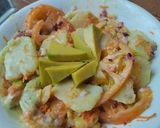 Foto del paso 6 de la receta: Ensalada🥙tibia de papa, zanahoria🥕tomate🍅cebolla🧅 aguacate🧅🍅🥕🥑