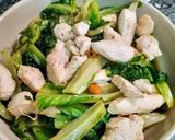 รูปขั้นตอนการทำที่ 3 ของ ผักคอสผัดอกไก่ โลว์คาร์บ
