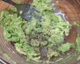Foto del paso 1 de la receta: Ensalada de pollo con aguacate