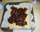 Φωτογραφία βήματος 10 της συνταγής Γλυκό snack με βρώμη, σοκολάτα, σταφίδες και φουντούκια