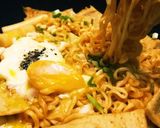 Hình bước làm 7 của món Mì cay hàn quốc tokpokki