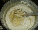 Foto del paso 5 de la receta Bizcocho de manzana y galleta