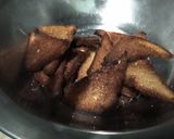 A picture of step 1 of Shahi Tukda.
