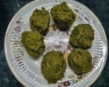 A picture of step 3 of Matar Paratha.