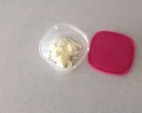 Foto del paso 1 de la receta: Glasé Royal Icing con Albúmina para decorar Cookies 🍪