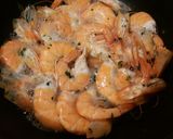 A picture of step 2 of Spaghetti with Shrimp and Mango.
