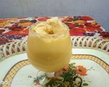 A picture of step 3 of Mango Shake.