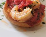 Foto del paso 6 de la receta: Pincho de langostinos  con piquillos caramelizados