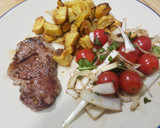 Foto del paso 2 de la receta: Solomillo de ternera con mezcla de verduras y ensalada