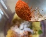 A picture of step 3 of Street style aloo samosa chutney.