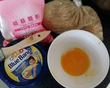 Foto langkah ke 1 dari resep Kue semprit.