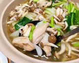Hình bước làm 6 của món Lẩu Gà Nấm Kombu Dashi Nước Mắm