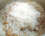 A picture of step 5 of Chicken Chickpea Flavoured Rice/Chicken Chole Biryani😍.