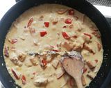 Une image de l'étape 4 de Pâtes à la feta et au potimarron.