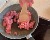 Foto del paso 2 de la receta: Berenjenas rellenas de chorizo parrillero