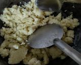 A picture of step 3 of Cremalized Semolina Dessert.