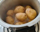 A picture of step 1 of Aloo Paratha.