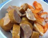 รูปขั้นตอนการทำที่ 1 ของ ข้าวไข่ข้นปูอัดไส้กรอก