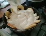 Foto del paso 5 de la receta: Tarta invertida de frutas💜