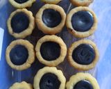 Foto langkah ke 5 dari resep Pie Imut "Coklat".