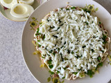 Крабовый салат с зелёным луком