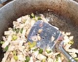 Foto langkah ke 3 dari resep Oseng tempe pedas.