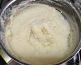 Foto del paso 4 de la receta: Filet de merluza a la crema con puré 🐟